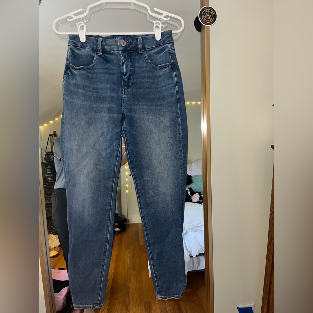 American Eagle Dream Jean